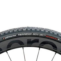 Vittoria 700X38 TNT Tubeless Ready Flex Bead Gravel Bike Tyre Terreno Dry -Ride Ready k084c8ae94ab5d2e5d63f12fedd7d299d