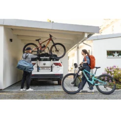 Thule Outway Rear-Mount Platform 2-Bike Rack -Ride Ready k09d86058f3c496c4c9e310579649af1c