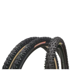 Panaracer Dart Classic Folding Tyre Black/Black 26 X 2.10