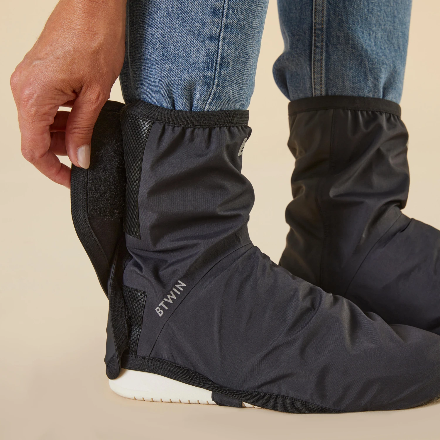 BTWIN City Cycling Waterproof Overshoes 900 3 BTWIN City Cycling Waterproof Overshoes 900 - Image 3