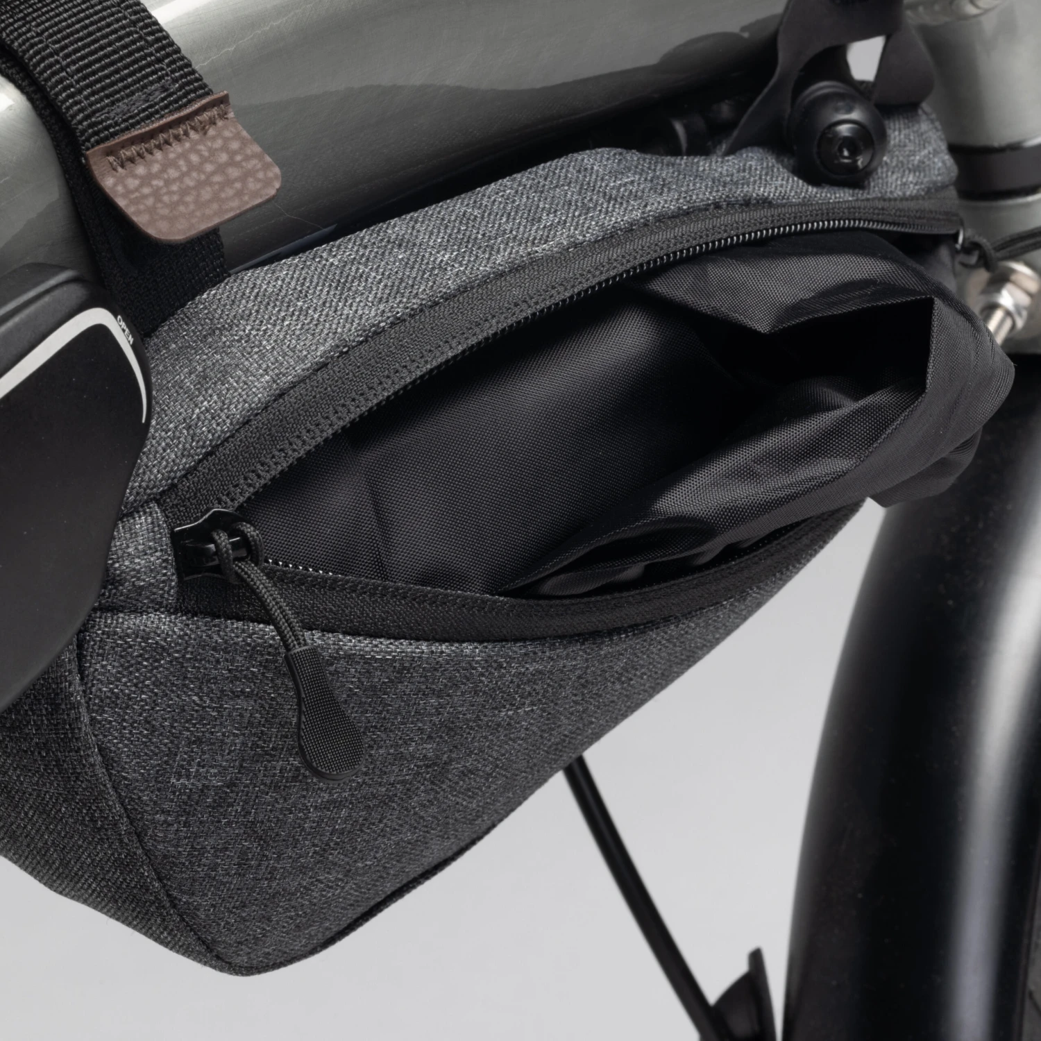 BTWIN Protective Cover + Bag For 16" Folding Bikes 5 BTWIN Protective Cover + Bag For 16" Folding Bikes - Image 5